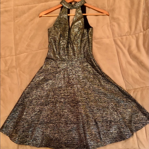 Lipsy London Metallic Skater Dress - Picture 4 of 4